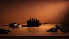 Base di ricarica USB a 5 porte: come mettere ordine tra cavi e dispositivi in casa